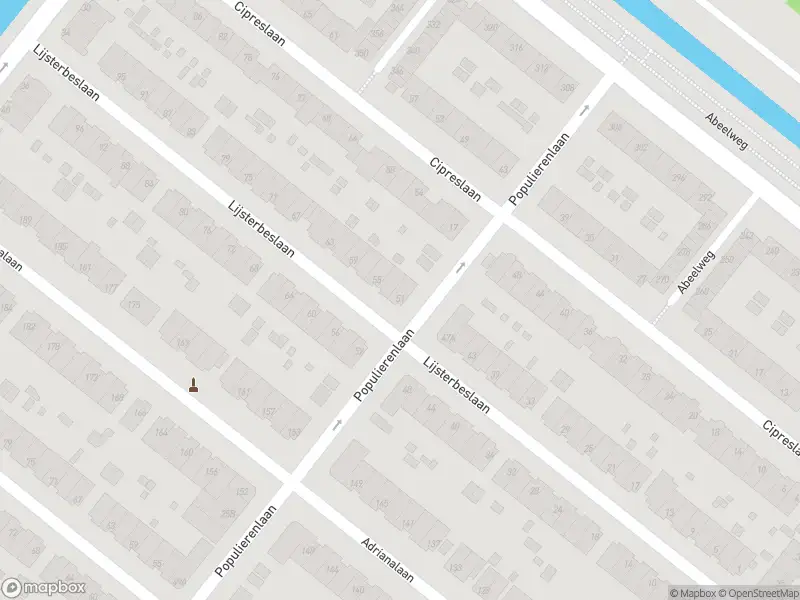 Ambulance met grote spoed naar de Lijsterbeslaan in Rotterdam