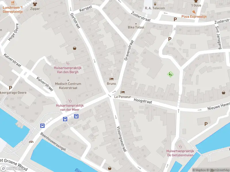 Politie met grote spoed naar de Varkensmarkt in Middelburg vanwege letsel