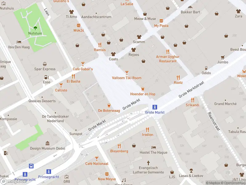 Ambulance met grote spoed naar de Grote Markt in 's-Gravenhage