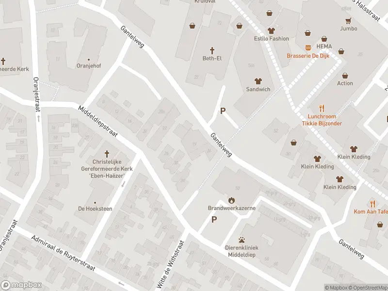 Ambulance met grote spoed naar de Rivierdijk in Sliedrecht