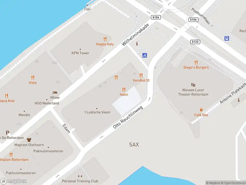 Brandweer met grote spoed naar de Prinsendam in Rotterdam vanwege voertuigbrand