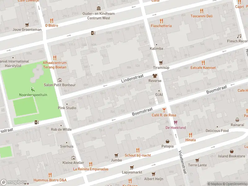 Ambulance met grote spoed naar de Lindenstraat in Amsterdam