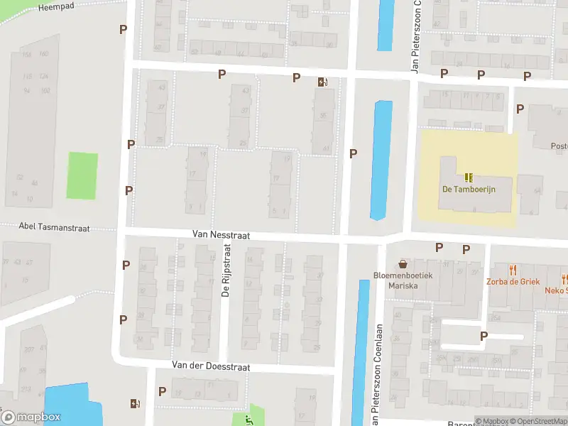 Ambulance met grote spoed naar de Dorus Rijkersstraat in Alphen aan den Rijn