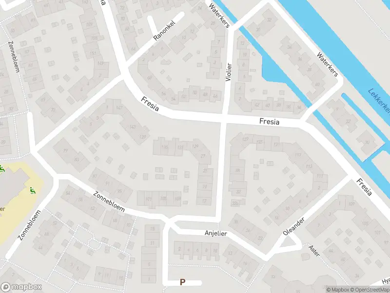 Ambulance met gepaste spoed naar de Fresia in Krimpen aan den IJssel