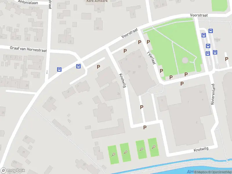 Ambulance met gepaste spoed naar de Knotwilg in Almkerk