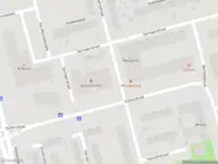 Ambulance met grote spoed naar de Duikerstraat in Rotterdam