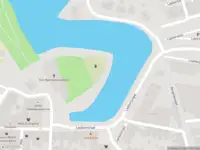 Ambulance met gepaste spoed naar de Lopikersingel in Schoonhoven