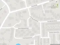 Brandweer met gepaste spoed naar de Koninginnenhof in Benthuizen