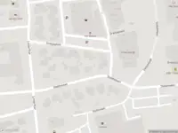 Brandweer met gepaste spoed naar de Stobbelaan in Vroomshoop vanwege een liftopsluiting