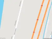 Ambulance met grote spoed naar de Rijksstraatweg in Dordrecht