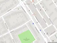 Ambulance met gepaste spoed naar de Van Hogendorplaan in Vlaardingen