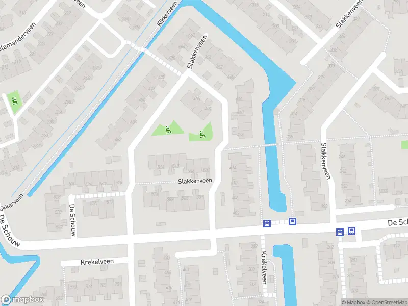 Ambulance met gepaste spoed naar de Slakkenveen in Spijkenisse