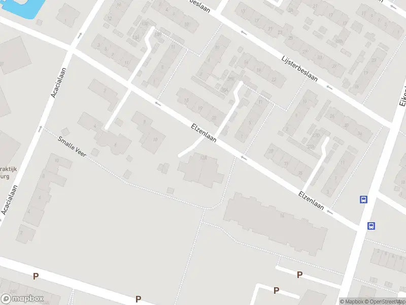 Ambulance met gepaste spoed naar de Elzenlaan in Rozenburg