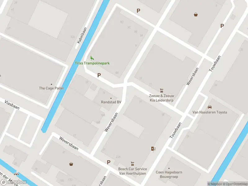 Ambulance met grote spoed naar de Weversbaan in Leiderdorp