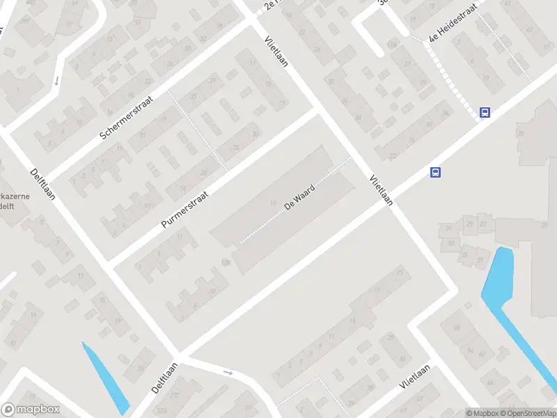 Ambulance met grote spoed naar de De Waard in Assendelft