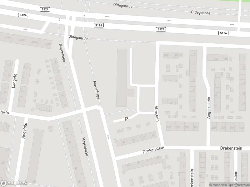 Ambulance met gepaste spoed naar de Almstein in Rotterdam