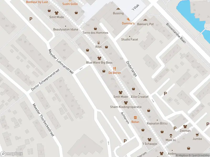 Ambulance met gepaste spoed naar de Achterom in Barendrecht