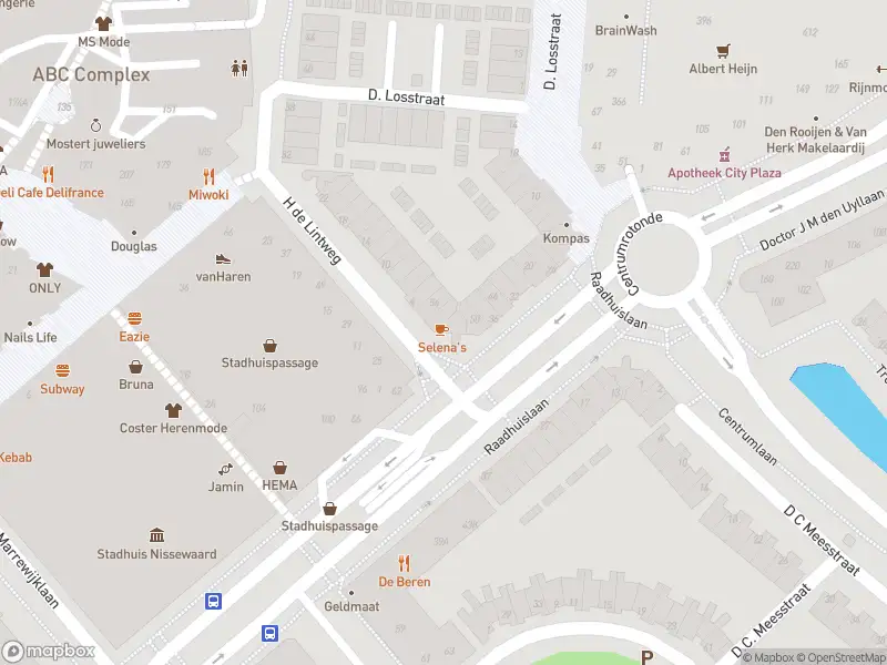 Ambulance met gepaste spoed naar de Raadhuislaan in Spijkenisse