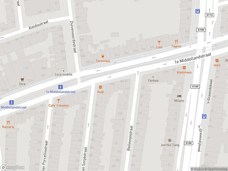 Ambulance naar de 1e Middellandstraat in Rotterdam