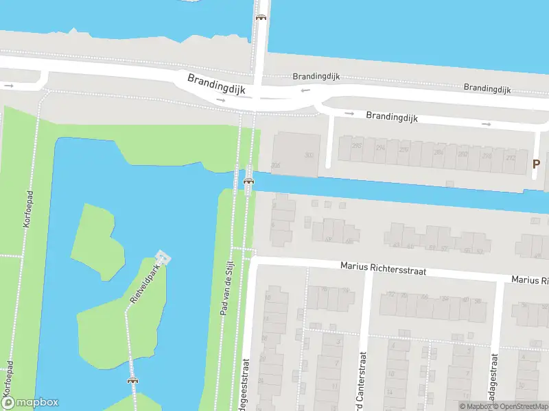 Besteld ambulance vervoer naar de Geert Adegeeststraat in Rotterdam