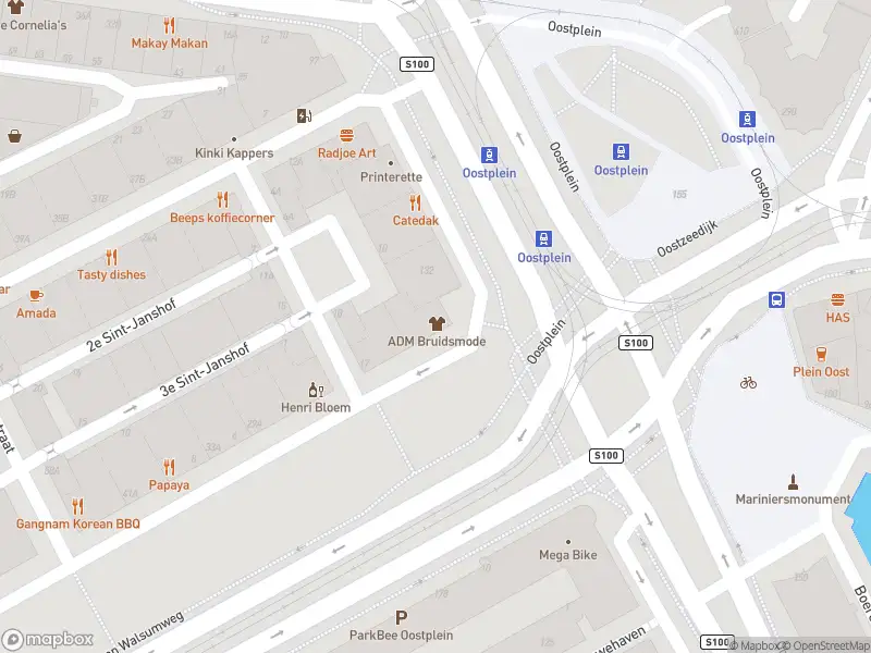 Ambulance met grote spoed naar de Groenendaal in Rotterdam