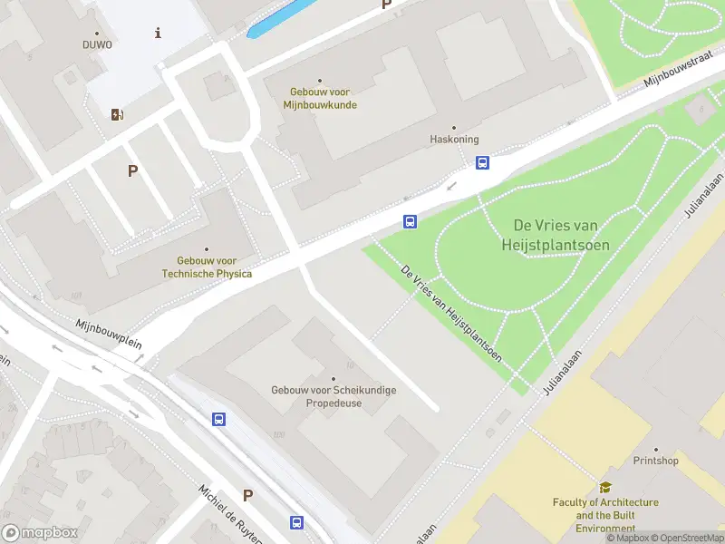 Ambulance met grote spoed naar de Michiel de Ruyterweg in Delft