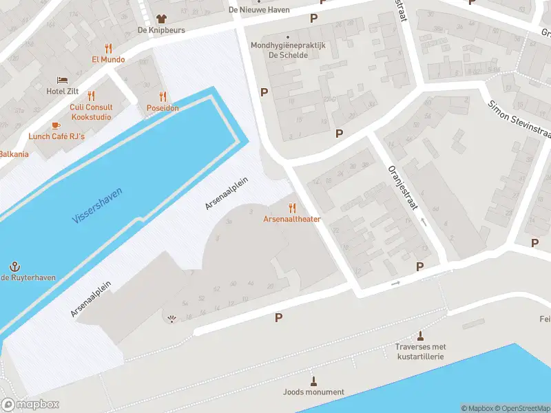 Brandweer met grote spoed naar de Arsenaalplein in Vlissingen vanwege gebouwbrand