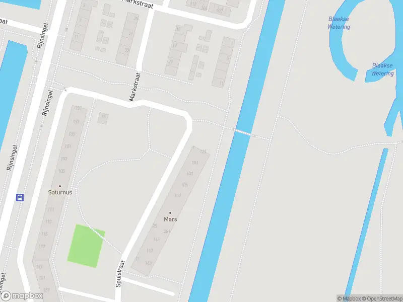 Ambulance met grote spoed naar de Spuistraat in Ridderkerk