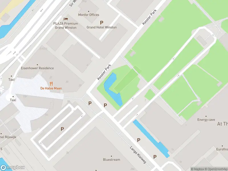 Ambulance met grote spoed naar de Prinses Beatrixlaan in Rijswijk