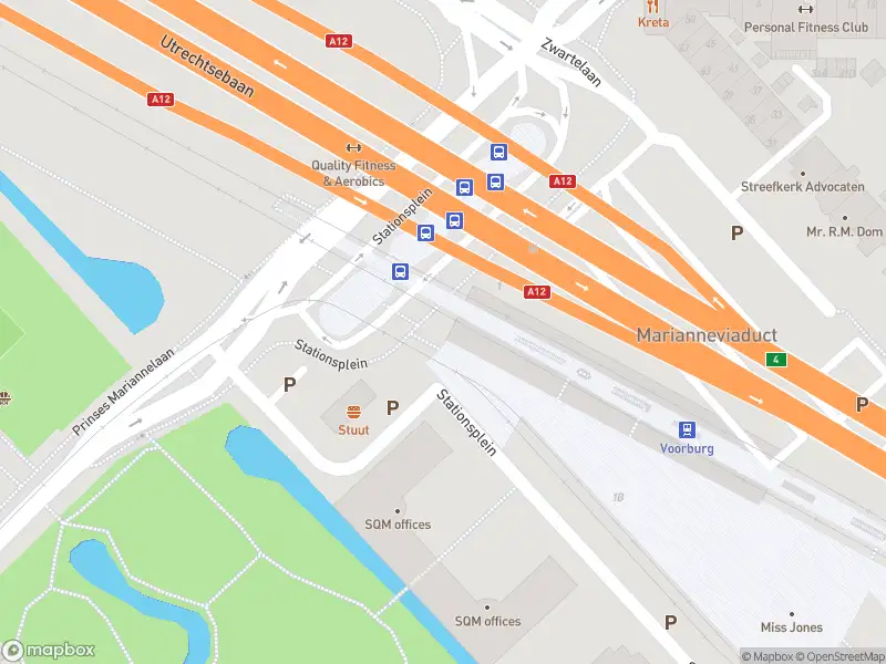 Brandweer met gepaste spoed naar de Stationsplein in Voorburg vanwege een liftopsluiting