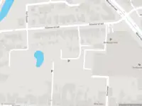 Brandweer met grote spoed naar de Alteveerstraat in Assen