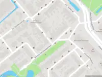 Ambulance met grote spoed naar de Sint Raphaëlstraat in Leidschendam