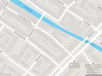 Ambulance met gepaste spoed naar de Van der Kaaijstraat in Alkmaar