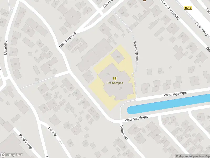 Ambulance met gepaste spoed naar de Tuinstraat in Krimpen aan den IJssel