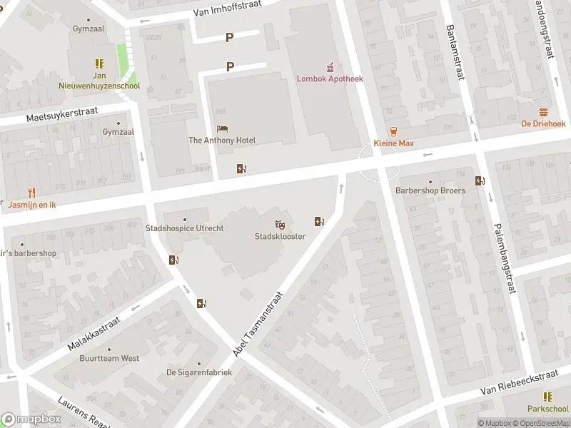 Brandweer met gepaste spoed naar de Medanstraat in Utrecht vanwege afhijsen patient