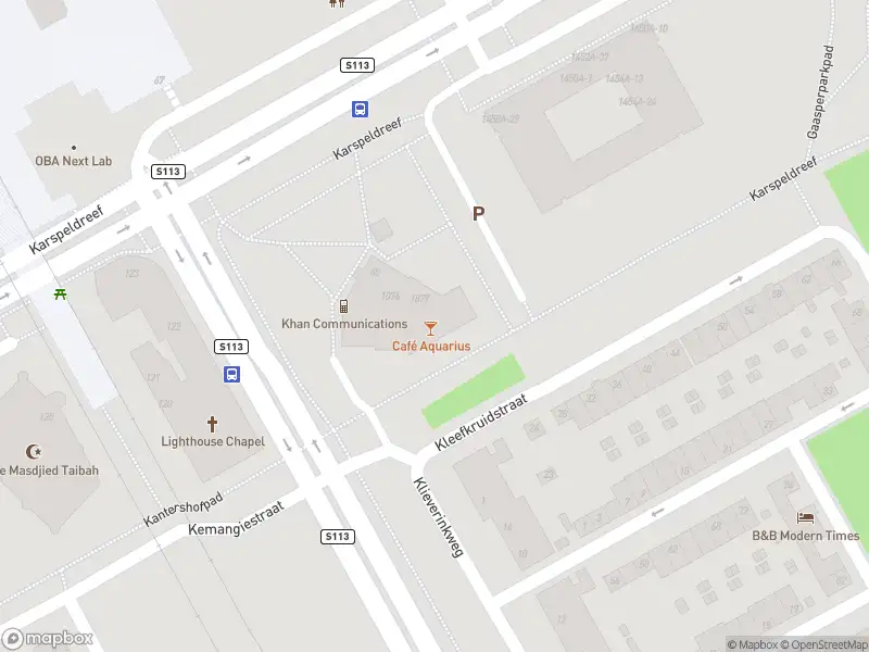 Ambulance met grote spoed naar de Klieverink in Amsterdam