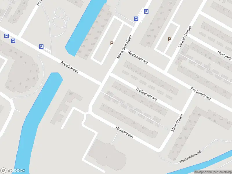 Ambulance met gepaste spoed naar de Beijaertstraat in Alkmaar