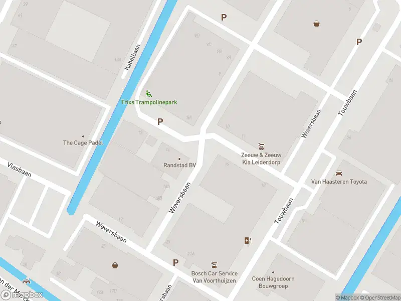 Ambulance met grote spoed naar de Weversbaan in Leiderdorp