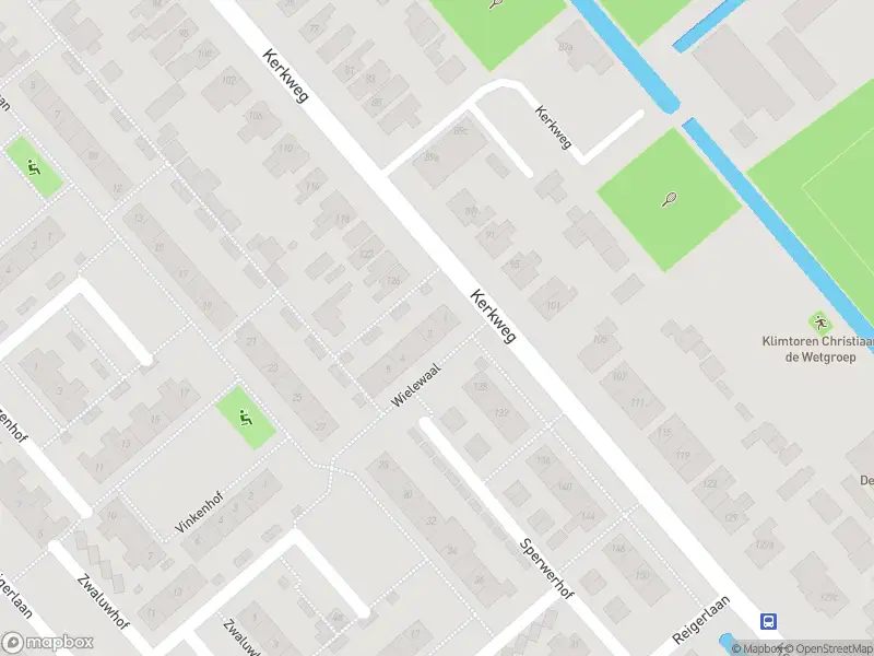 Ambulance met grote spoed naar de Wielewaal in Ouderkerk aan den IJssel