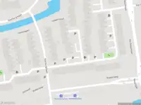 Ambulance met gepaste spoed naar de Royaardsplein in Schiedam