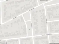 Ambulance met grote spoed naar de Deken Sourenplein in Weert