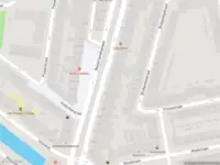 Ambulance met grote spoed naar de Beijerlandsestraat in Rotterdam