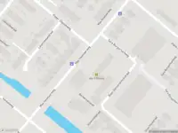 Ambulance met grote spoed naar de Max Havelaarweg in Hoogvliet Rotterdam