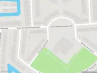 Ambulance met grote spoed naar de Harriët Freezerstraat in Spijkenisse