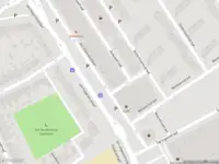 Ambulance met gepaste spoed naar de Van Hogendorplaan in Vlaardingen