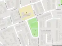 Politie naar de Lijsterbesstraat in Steenwijk vanwege aanrijding met letsel