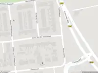 Brandweer met gepaste spoed naar de Dr. van der Hoevenlaan in Den Dolder