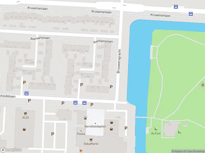 Ambulance met grote spoed naar de Brouwersgracht in Heerhugowaard