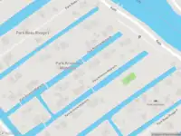 Ambulance met grote spoed naar de Park Kromme Mijdrecht in Zevenhoven