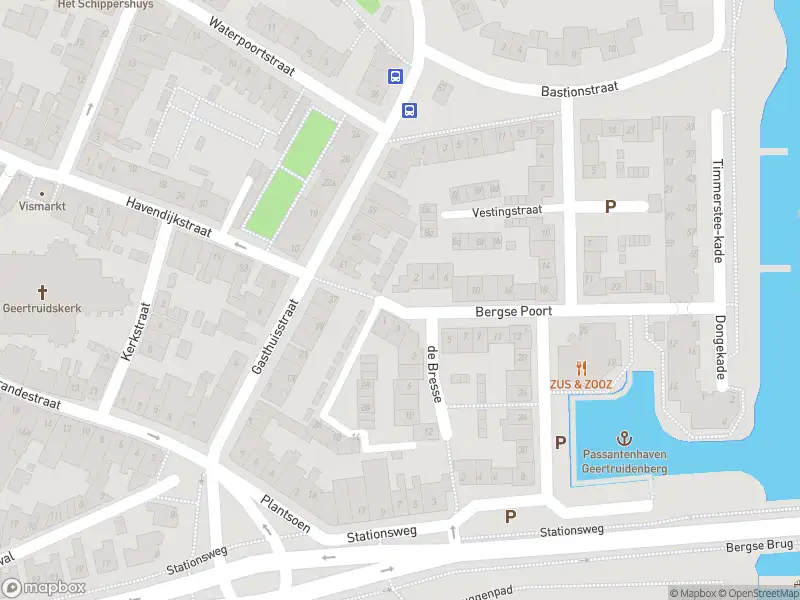 Brandweer en politie met grote spoed naar de Bergse Poort in Geertruidenberg